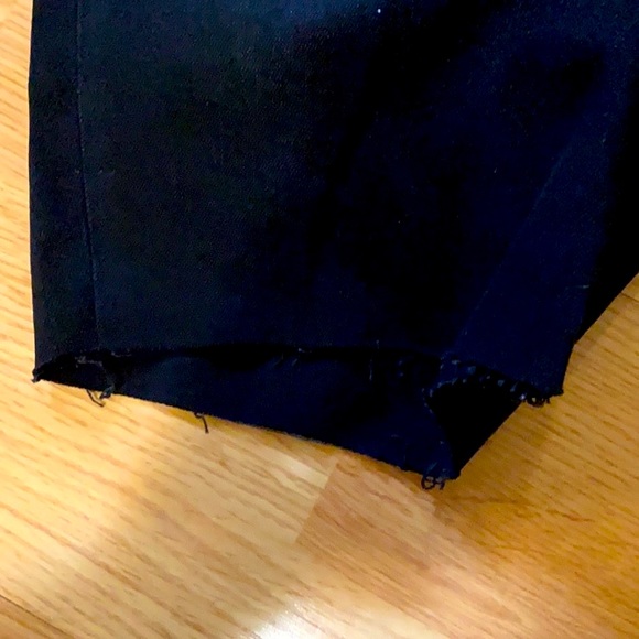 GAP NEVER WORN Black distressed denim - Picture 2 of 4